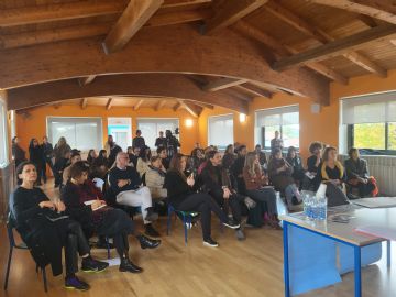 Talk presso i locali della scuola primaria di Pavarolo